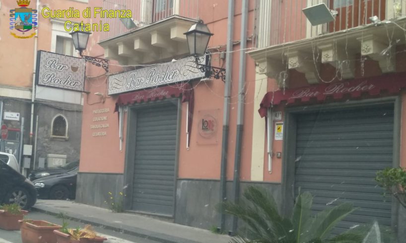 Catania, confiscato bar di un trafficante di droga: sotto chiave anche 220 mila euro (VIDEO)