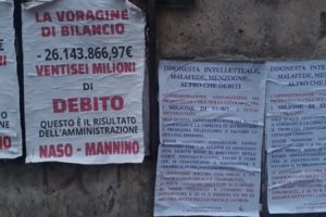 Paternò, maggioranza e opposizione si sfidano a colpi di manifesti: la lite è sul disavanzo