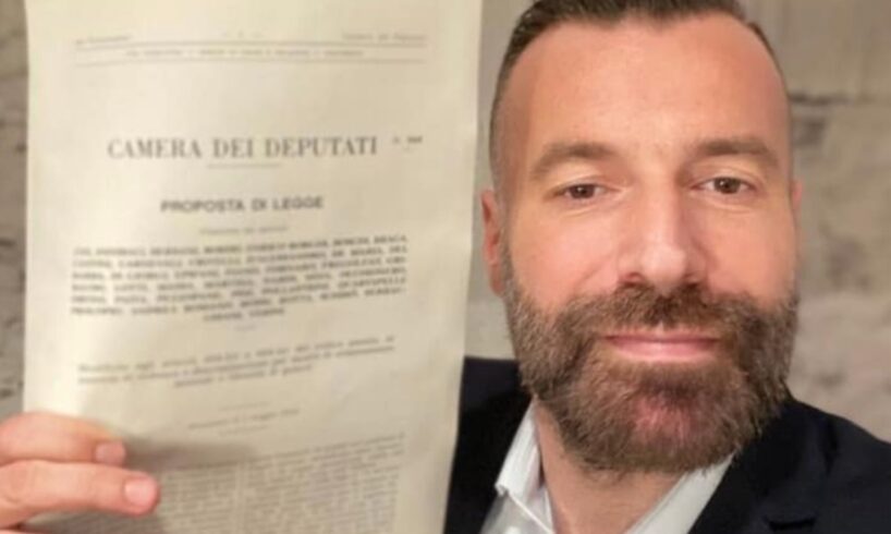 Omofobia, Zan: “Ddl interviene quando c’è istigazione all’odio e alla violenza”