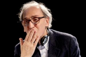 Battiato all’amico sacerdote prima di morire: “Ho fatto una vita bella, sono in pace”