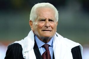 Addio a Giampiero Boniperti: calciatore e poi presidente negli anni d’oro della Juve