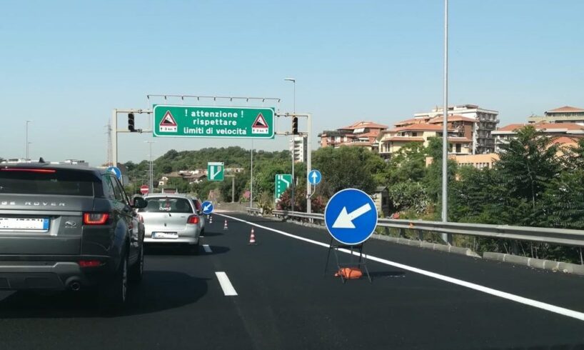 Catania, sulla Tangenziale la ‘scorciatoia’ dei 'furbetti della corsia d’emergenza': Polstrada ritira 14 patenti