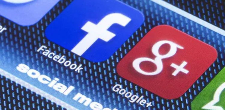 Google e Facebook, i dipendenti tornano al lavoro in ufficio: “Ma solo dopo aver fatto il vaccino”