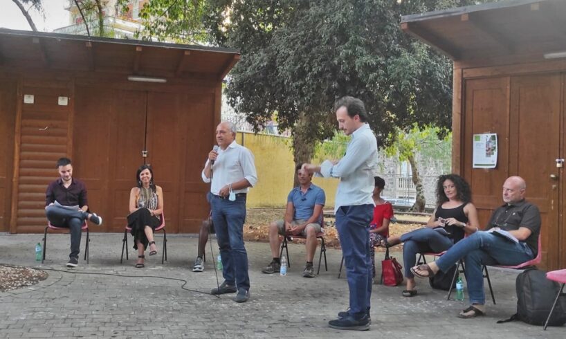 Adrano, agricoltura e legalità: nel Giardino della Vittoria incontro dei Giovani Democratici