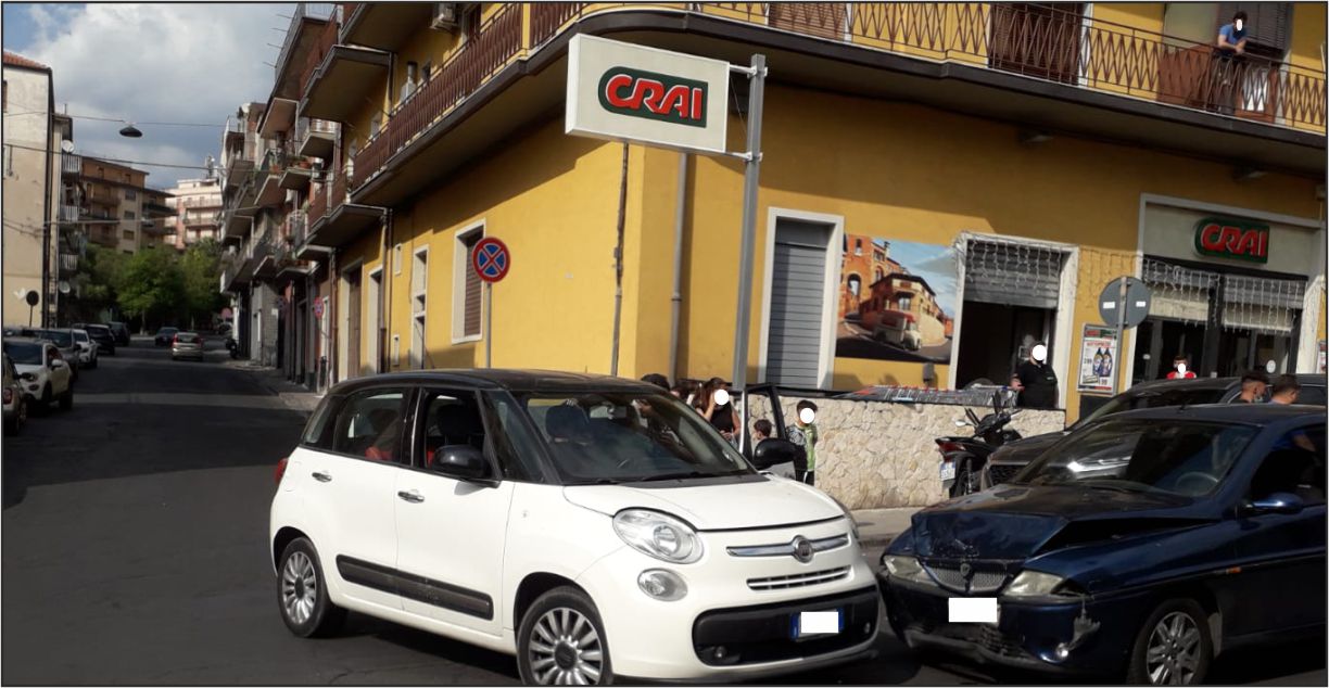 Patern Scontro Tra Due Auto In Via Bellia Tre Feriti Non Gravi Corriere Etneo