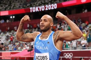 Tokyo 2020, Jacobs: “Lo scetticismo Usa sul mio oro non mi tocca assolutamente”. Sarà portabandiera alla chiusura dei giochi