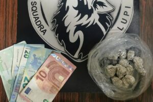 Catania, una ‘lapa’ d’appoggio per spacciare le dosi: arrestato pusher 37enne