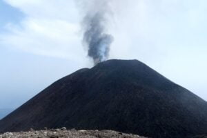 L’Etna ha una nuova vetta: al Cratere di Sud-Est raggiunta l’altezza record di 3357 metri