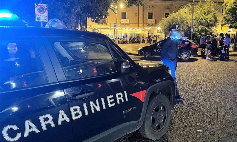 Paternò, controlli sulla movida: due denunciati, segnalati 4 assuntori di droga