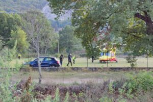 Bimba di 5 anni muore schiacciata da una porta di calcio: è successo a Rocca di Botte