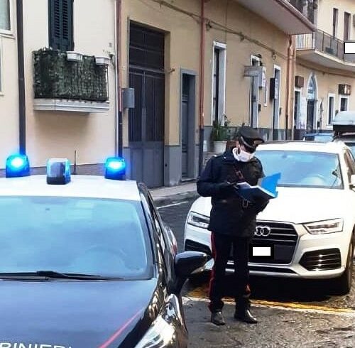 Catania, schiavo di droga e alcol tenta di uccidere il fratello: 22enne arrestato