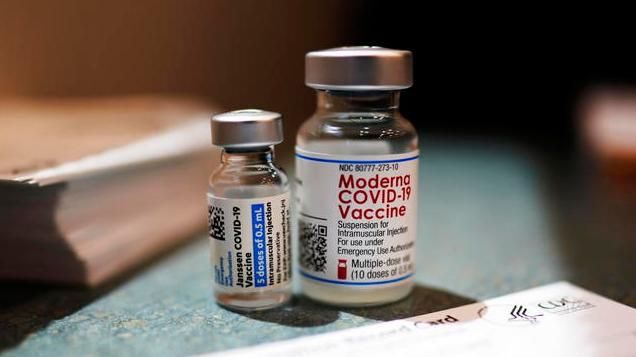 Usa, Fda dà via libera a terza dose con J&J e Moderna: ok a ‘mix’ di vaccini autorizzati