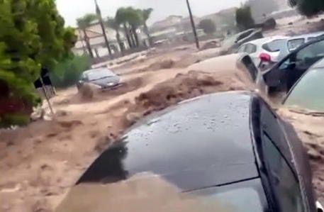 Maltempo, coppia dispersa a Scordia: scuole chiuse a Catania e provincia