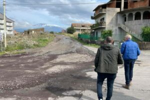 Paternò, strade distrutte dal nubifragio: sindaco firma ordinanza per gli interventi