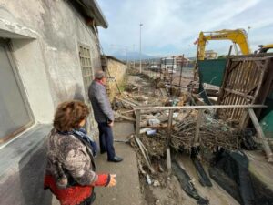 Paternò, strade distrutte dal nubifragio: sindaco firma ordinanza per gli interventi