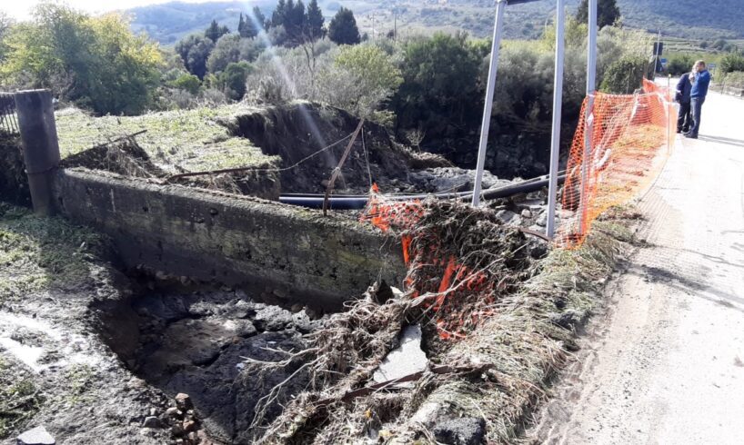 Bronte, i danni del maltempo ammontano a 3 mln: timori per il ponte di c.da Cantera che porta a Cesarò