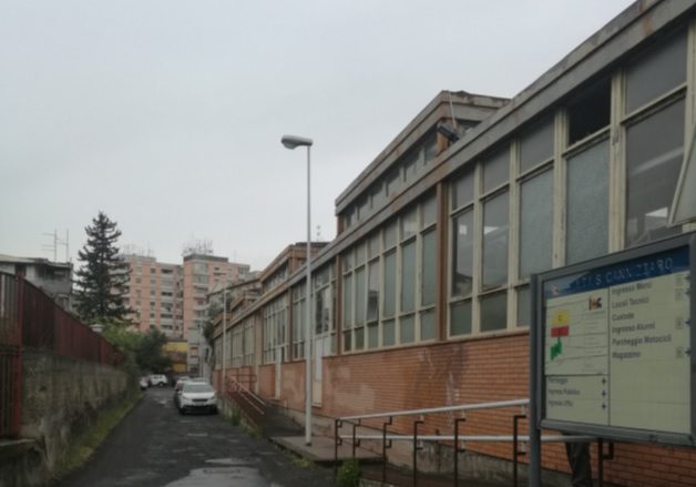 Catania, Ministero approva progetto di riqualificazione dell’istituto tecnico ‘Cannizzaro’: Pogliese firma decreto per avvio lavori