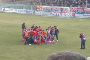 Calcio, il Paternò ha fatto l’impresa: 1-0 contro la corazzata della Cavese