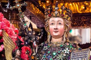 Catania, Festa di S. Agata limitata dal covid: in Cattedrale devoti con mascherina e contingentati