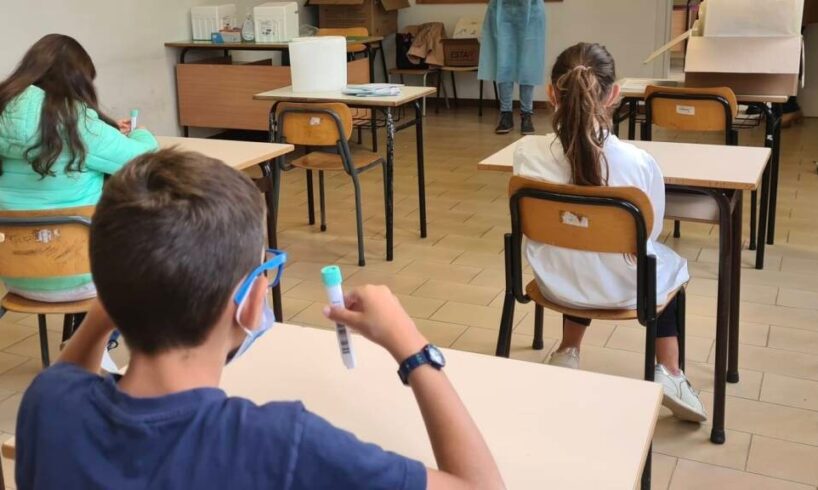 Scuola, sindaci del Calatino chiedono al governo regionale screening entro domenica per studenti: “Altrimenti si rinvii l’apertura”