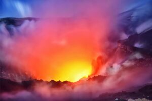 Etna, riprende l’attività esplosiva al cratere di sud-est: blande emissioni di cenere