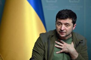 Ucraina, Zelensky parla di ‘punto di svolta strategico’ e prevede sconfitta russa. Putin assolda ‘volontari’ dal Medio Oriente