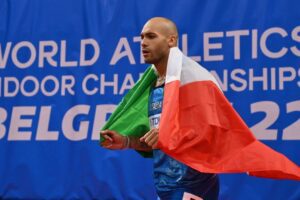 Atletica, Jacobs sul tetto del mondo anche nei 60 metri indoor: l’azzurro vince la finale di Belgrado e fa record europeo