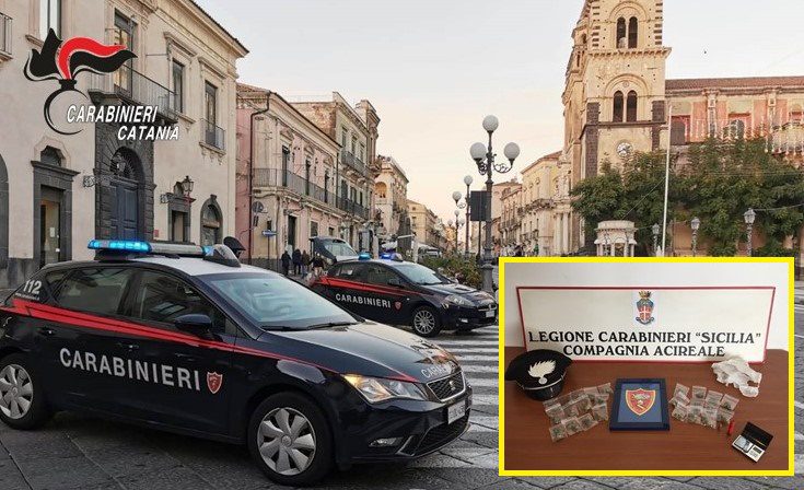 Aci Catena, pusher 21enne trovato in possesso di dosi di marijuana pronte per la vendita: arrestato