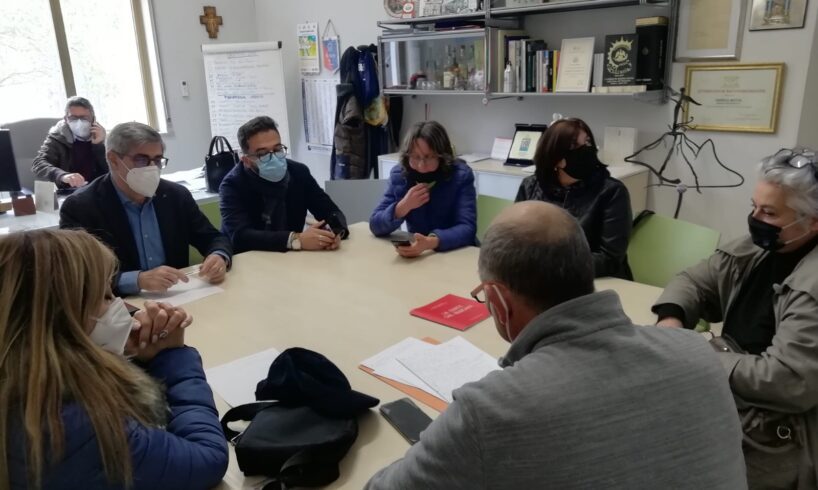 Belpasso, il Comune cerca una 'casa' per i cani randagi: riunione con Asp e associazioni