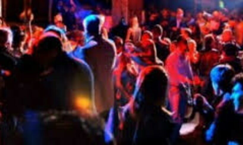 Catania, discoteca sospesa per 15 giorni: dopo rissa una persona venne accoltellata