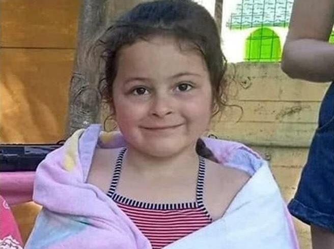 Bimba uccisa, molti punti restano ancora da chiarire: si attendo gli esami tossicologici