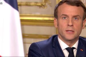 Francia, Macron che batosta! Perde la maggioranza in Parlamento. Record di seggi per Le Pen