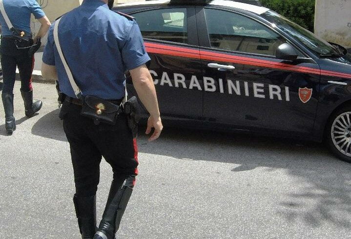 Giarre, donna trovata morta in casa: al vaglio la posizione del marito