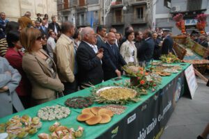 Bronte, dal 30 settembre la Sagra del Pistacchio: l’Election Day fa slittare di una settimana l’inizio