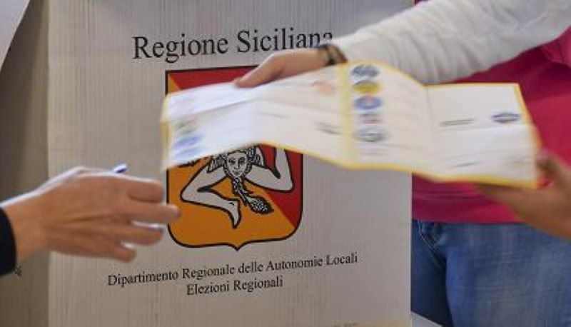 Sicilia al voto domani dalle 7 alle 23 per eleggere il presidente della Regione e 70 deputati dell’Ars