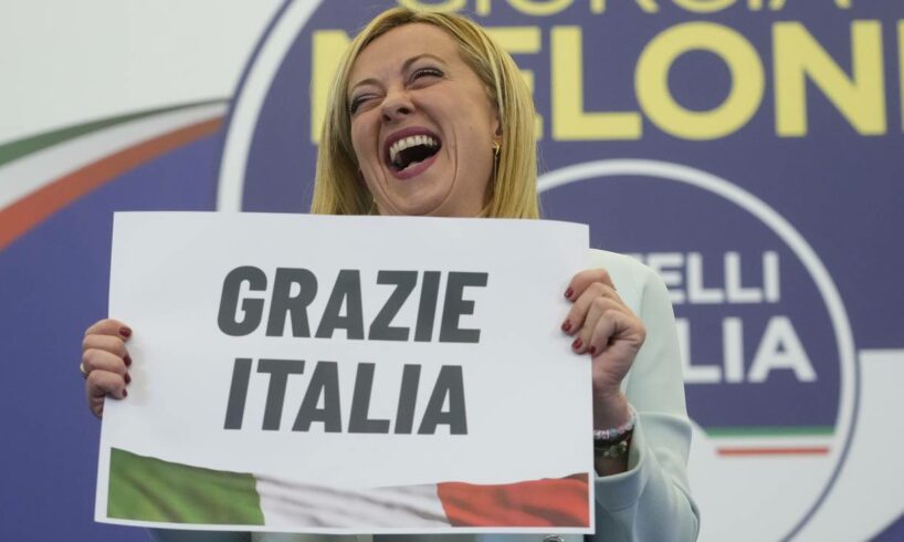 Il centrodestra si prende l’Italia: FdI al 26 %, crolla la Lega. Pd sotto il 20%, ottimo risultato per i 5 Stelle. Calenda 8%, scompare Di Maio