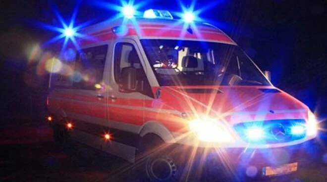 Aci Castello, una donna di 25 anni perde la vita in un incidente stradale