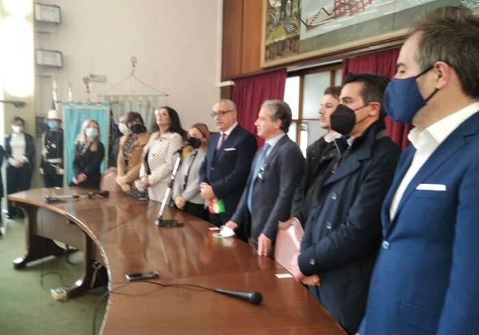 Adrano, delegazione cerca tra le forze di centrodestra i nomi della nuova giunta Mancuso