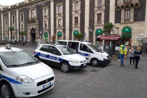 Catania, autoparco green per il Comune: arrivate le prime 25 auto elettriche