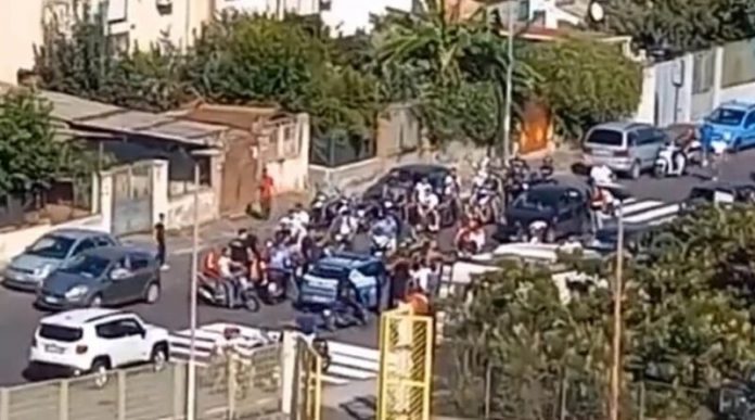 Catania, aggressione ai funerali del 5 ottobre a Librino: 34enne denunciato a piede libero