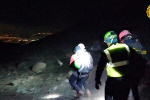 Etna, soccorsi due turisti francesi dispersi e infreddoliti: nella zona Torre del Filosofo