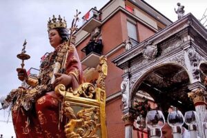 Belpasso, al via i festeggiamenti di Santa Lucia: la Patrona ritorna tra la gente