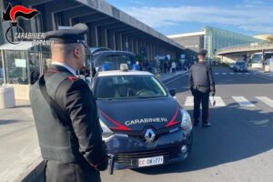 Catania, controlli sugli abusivi del ‘noleggio con conducente’: 9 autisti denunciati per esercizio abusivo