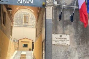 Catania: “C’è droga per te”. Giovane preleva marijuana da una cassetta della posta a Picanello. Arrestato