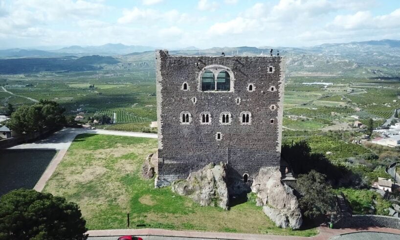 Paternò, itinerario medievale per festeggiare i 950 anni del Castello: domenica 27 la ‘passeggiata animata’