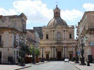 Paternò, la città si rigenera: il banco di prova del quartiere San Biagio