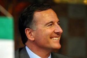 Addio all’ex ministro Franco Frattini: carriera politica nel solco di Forza Italia. Mattarella: “Protagonista di alto profilo”