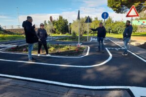 Belpasso, è già pronto il circuito per le macchine elettriche dei bambini. Il sindaco: “E’ uno strumento ludico”