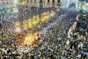 Catania, per S. Agata tornano le processioni in strada: e l’Arcivescovo condanna le scommesse sulla festa