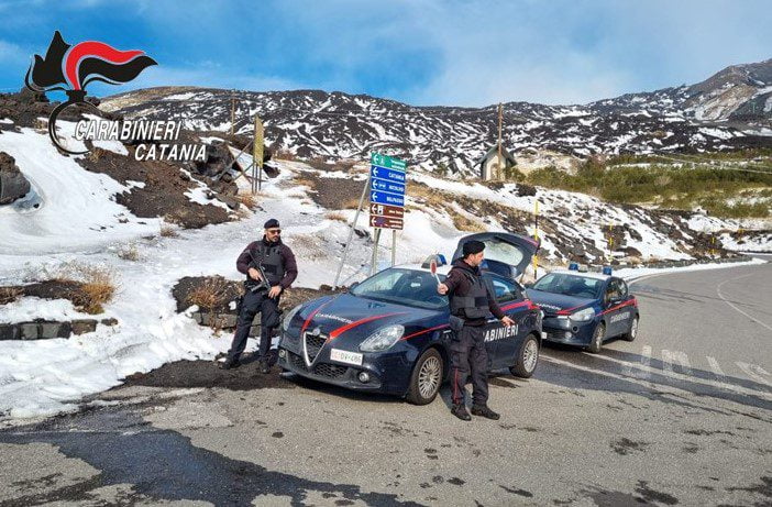 “Parco dell’Etna”, motociclisti indisciplinati al centro dei controlli: sanzioni per oltre 22 mila euro